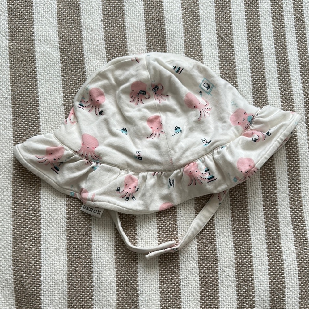 Angel Dear Pink and White Sun Hat